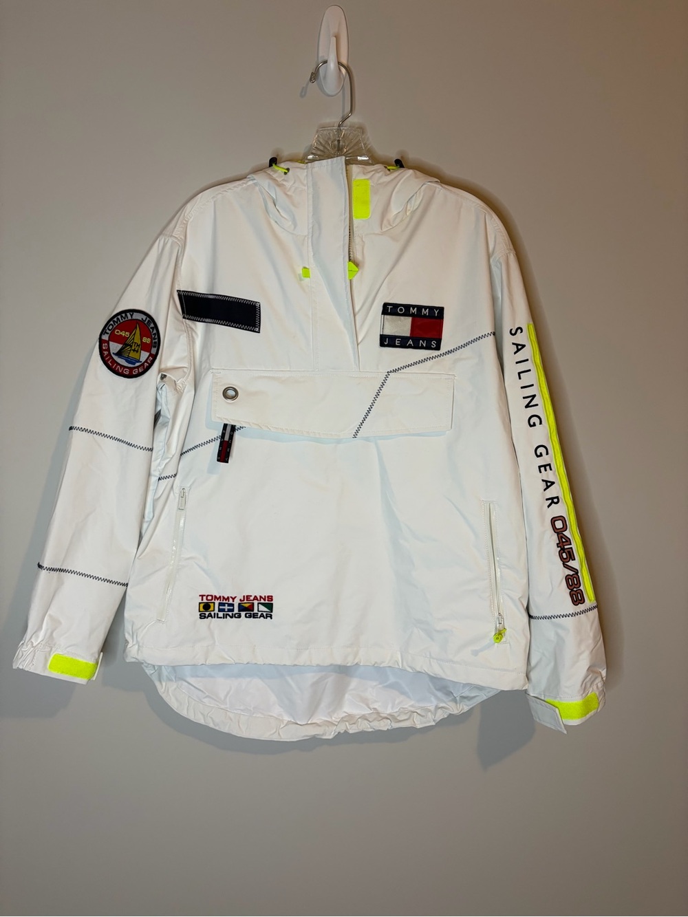 Vintage 1990s Tommy Hilfiger / Tommy Jeans Sailing Gear Pullover Anorak Jacket